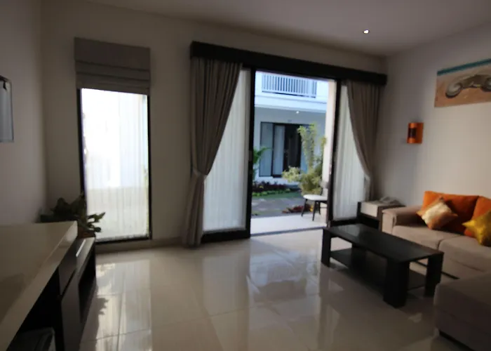 The Diana Hotel 3*